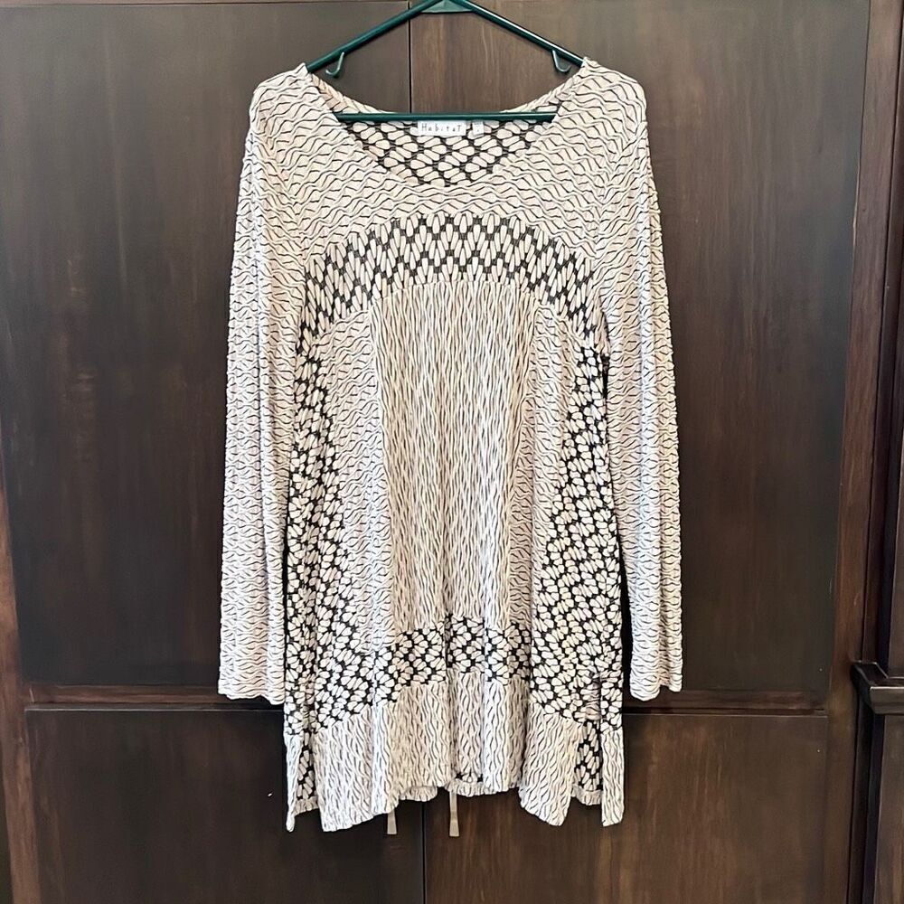 Habitat Black &‎ Beige Long Sleeve Textured Tunic Top Small